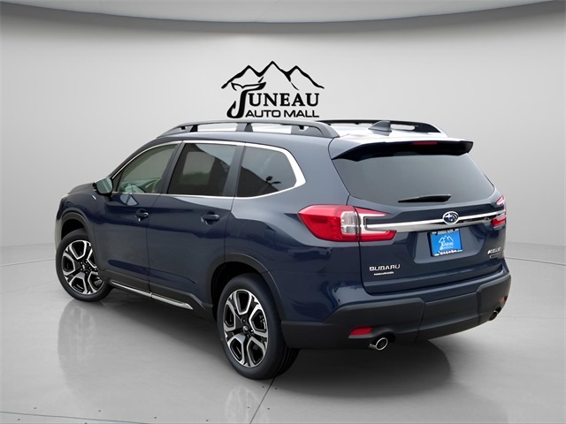 2025 Subaru Ascent Limited photo 3