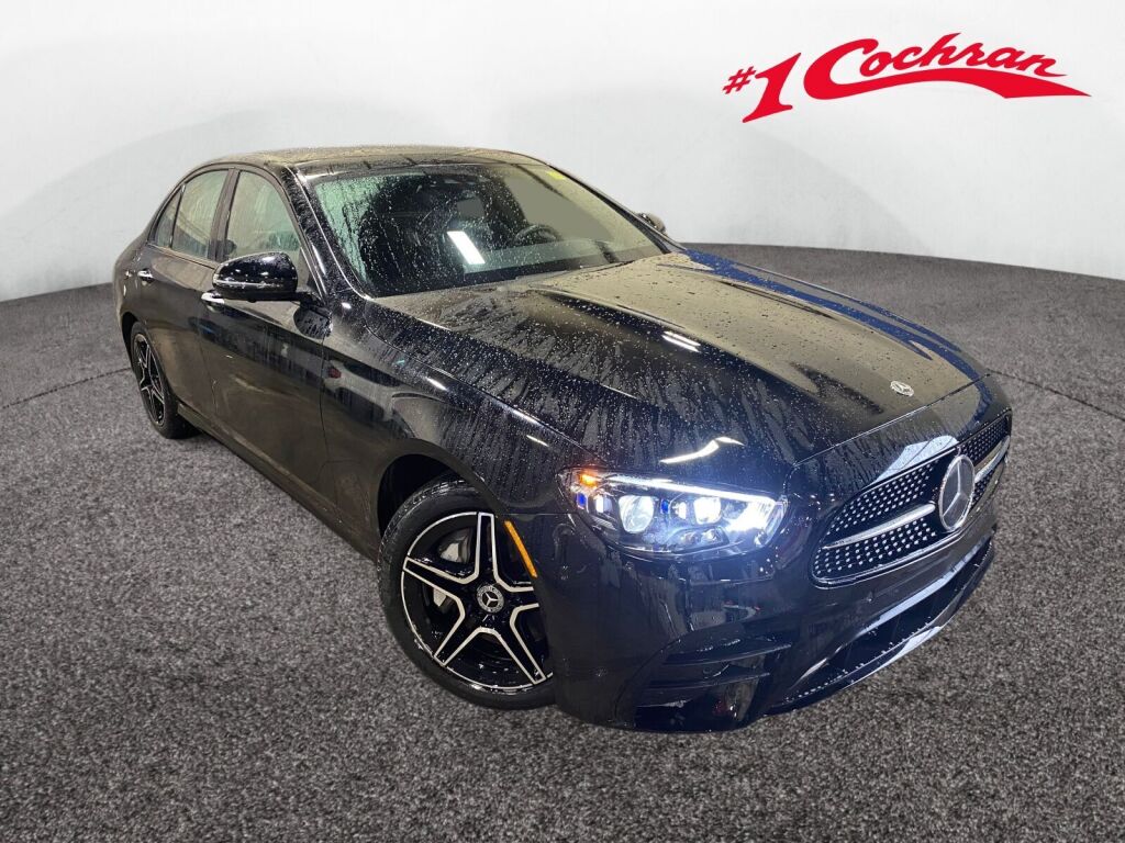 2023 Mercedes-Benz E-Class E450's photo