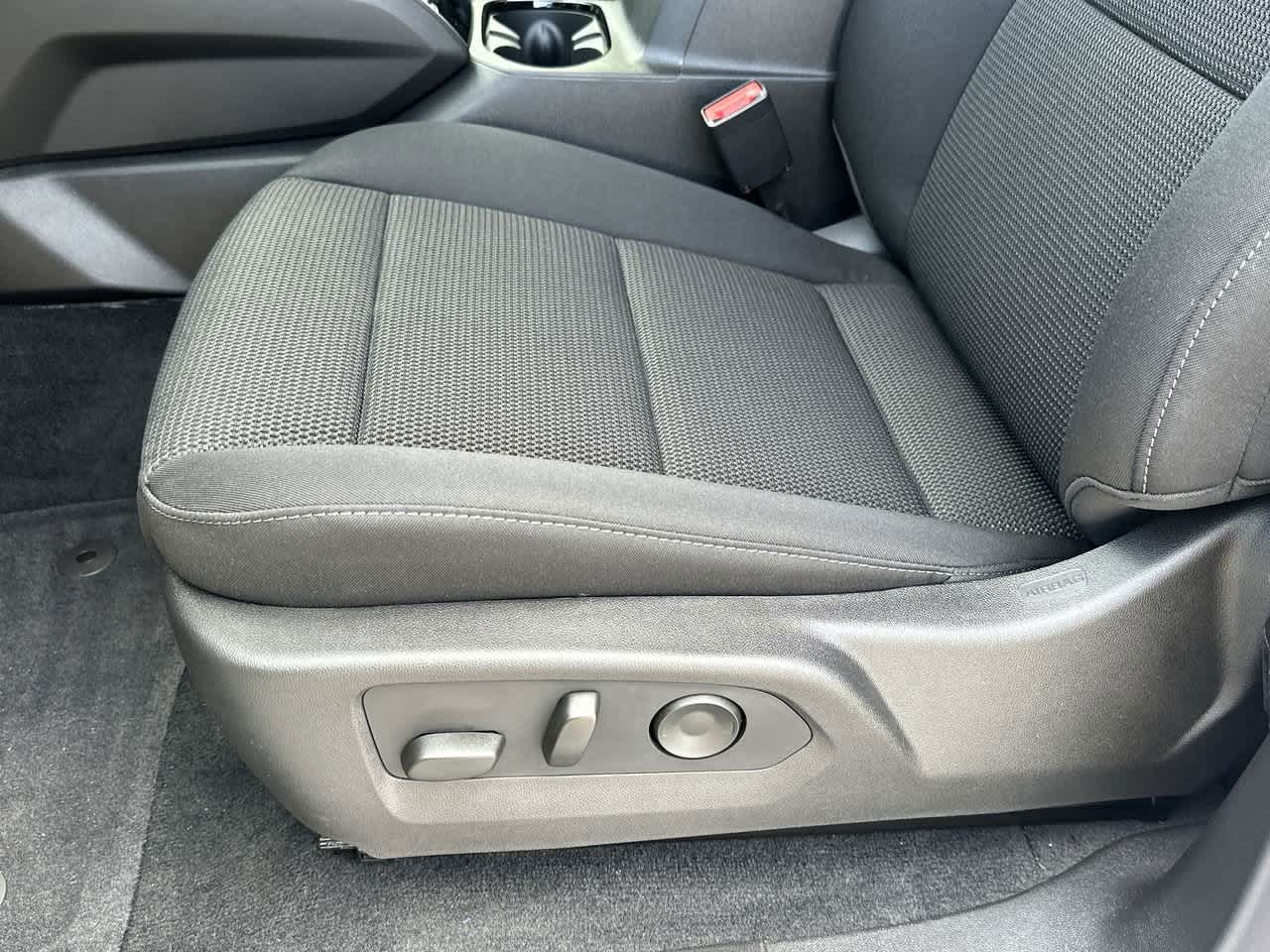 2026 Chevrolet Colorado LT photo 15