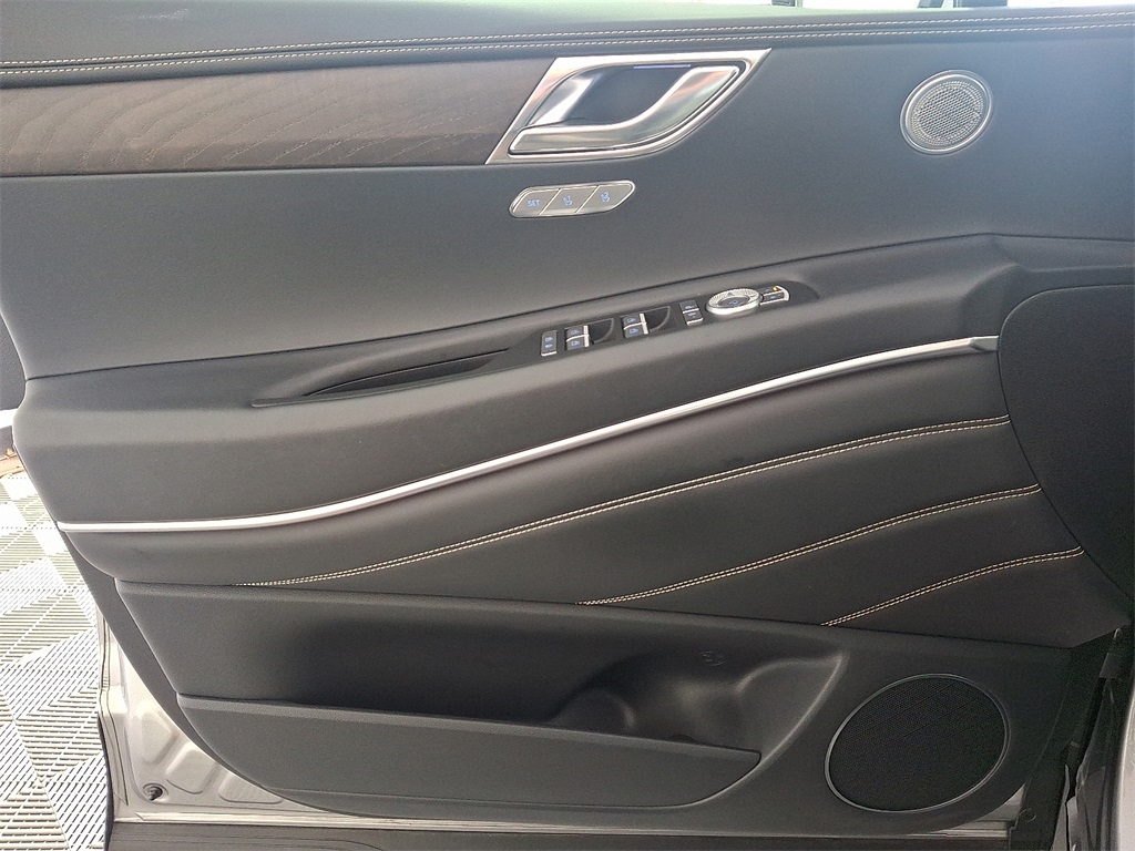 2024 Genesis GV80 3.5T AWD photo 13