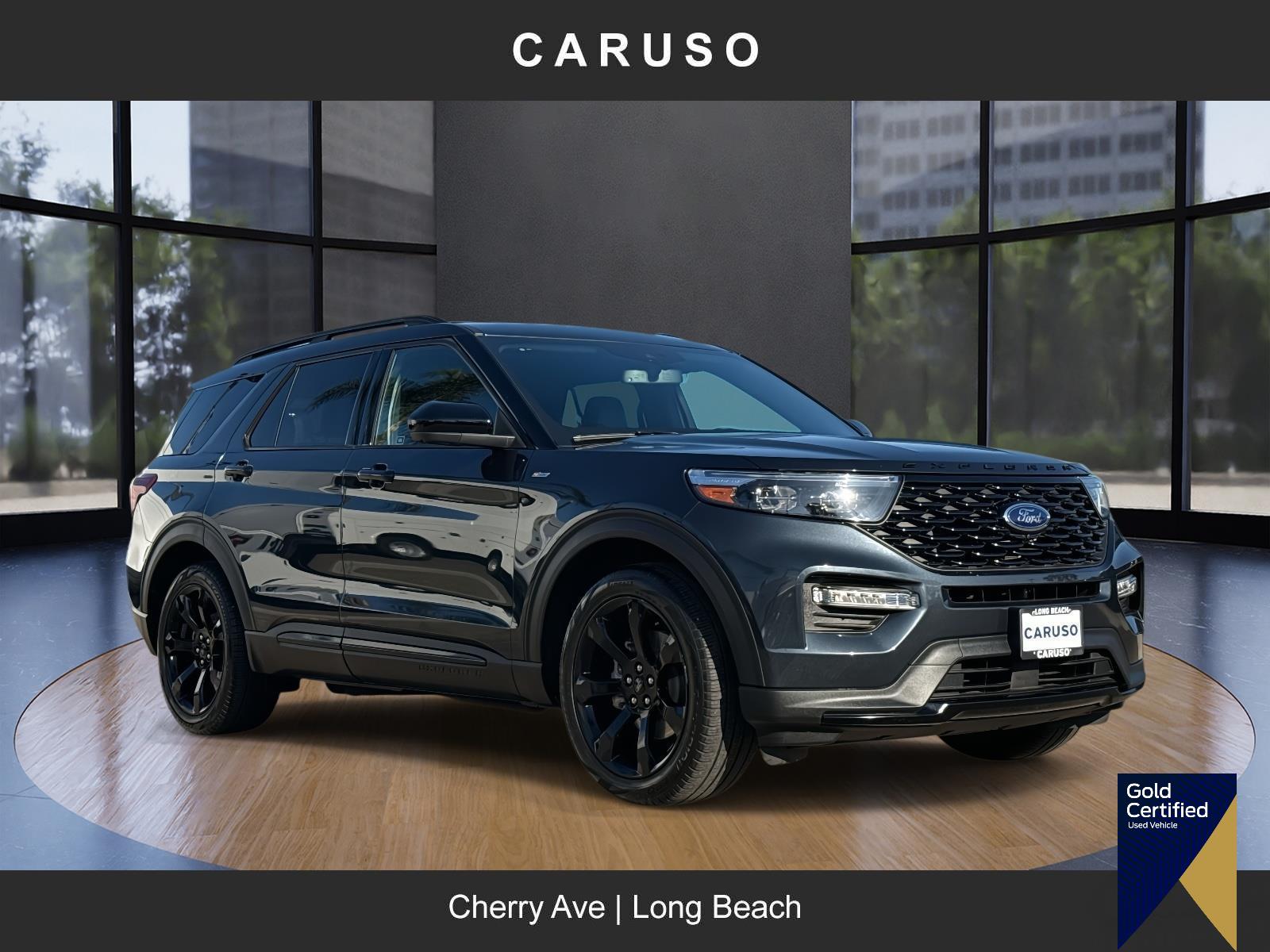 2023 Ford Explorer ST-LINE's photo