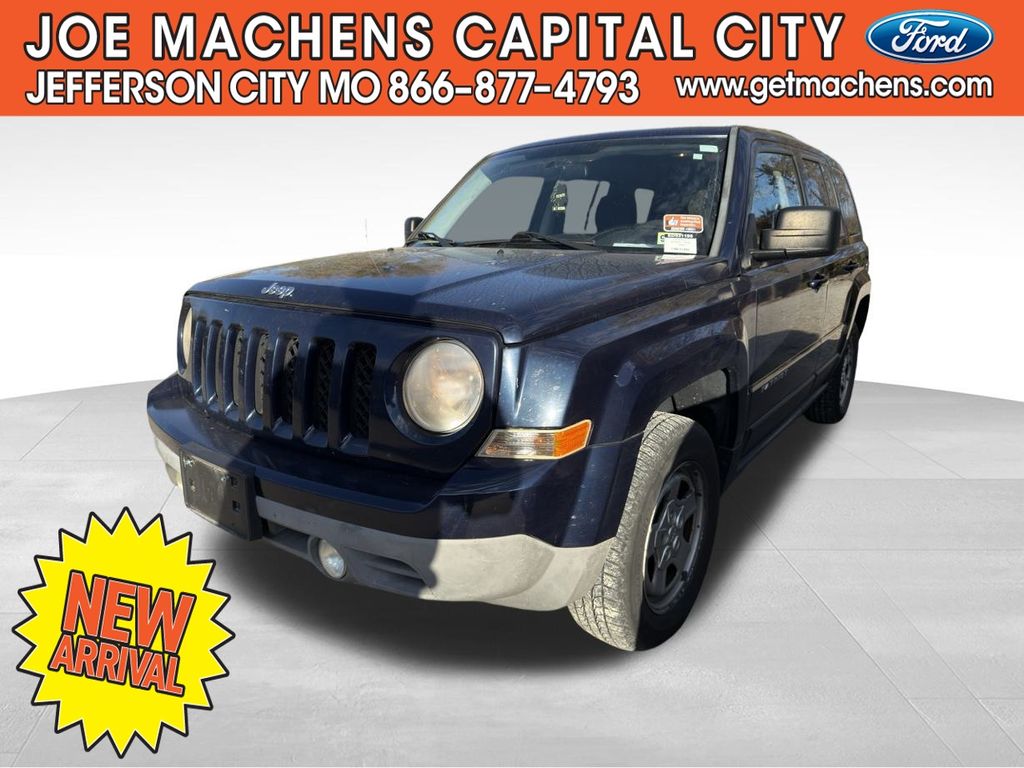 2014 Jeep Patriot Sport photo 2