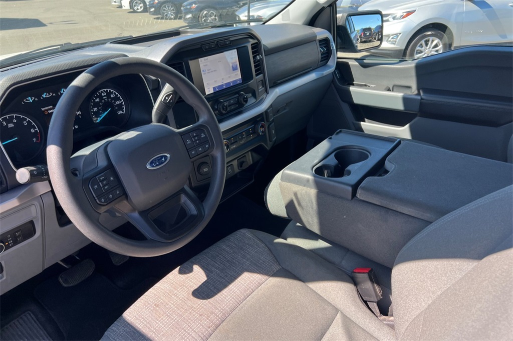 2023 Ford F-150 XL photo 4