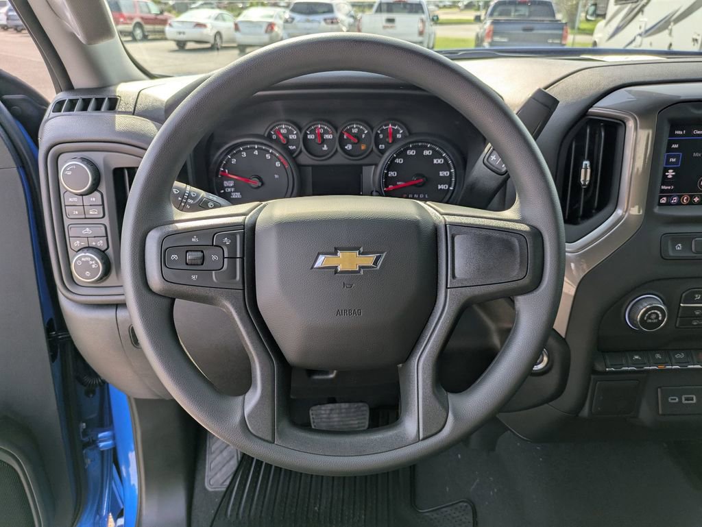 2026 Chevrolet Silverado 1500 Custom photo 14