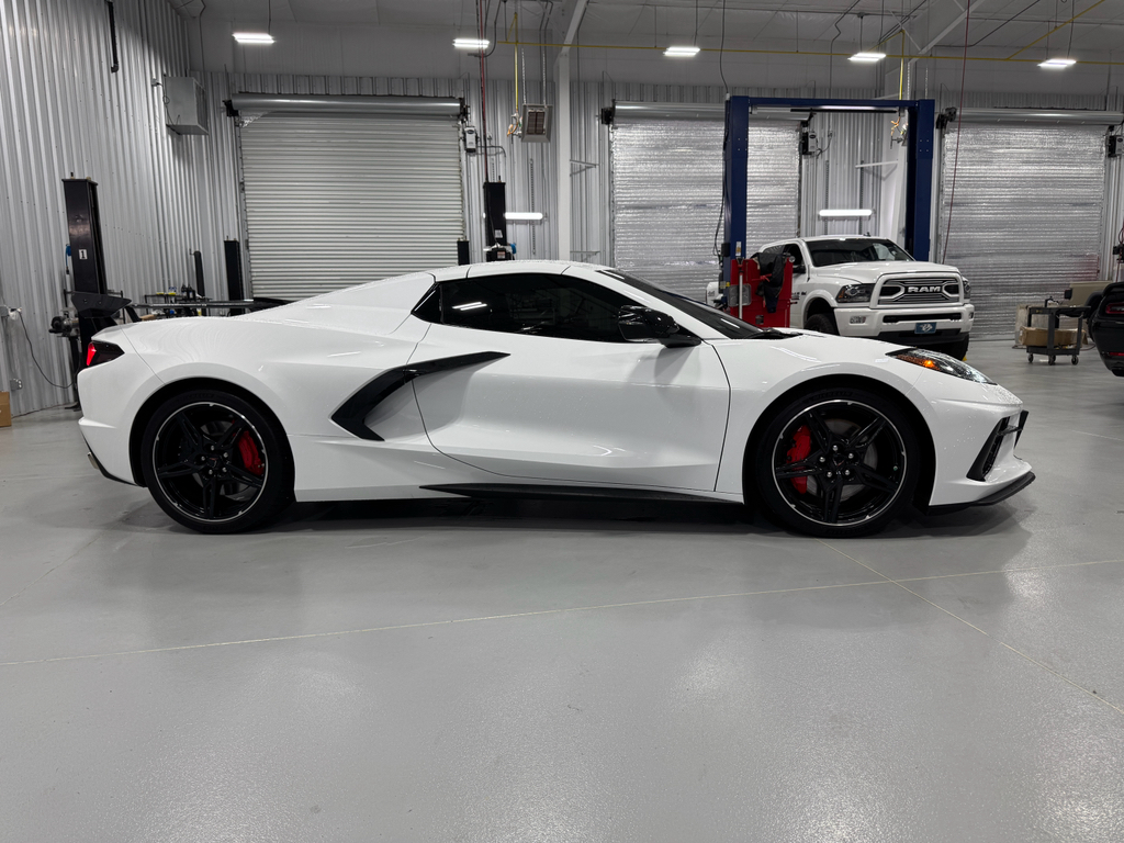 2023 Chevrolet Corvette 3LT photo 9