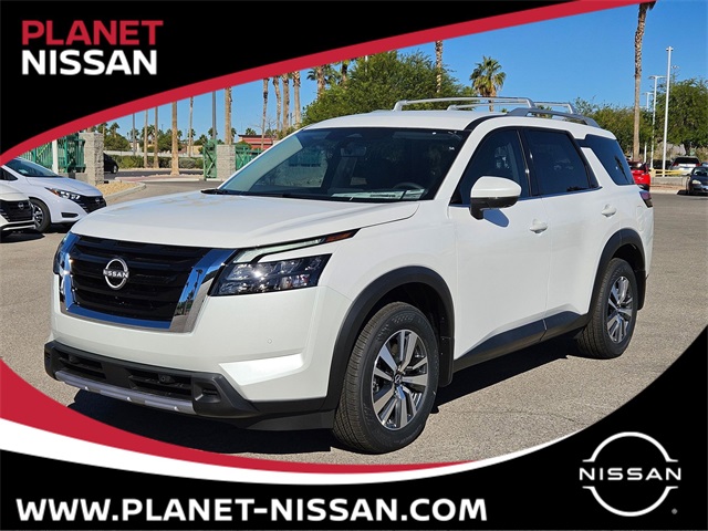 2025 Nissan Pathfinder SL's photo