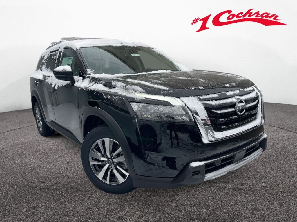 2025 Nissan Pathfinder SL's photo