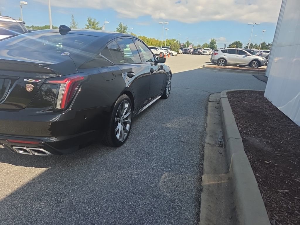 2024 Cadillac CT5 V photo 5
