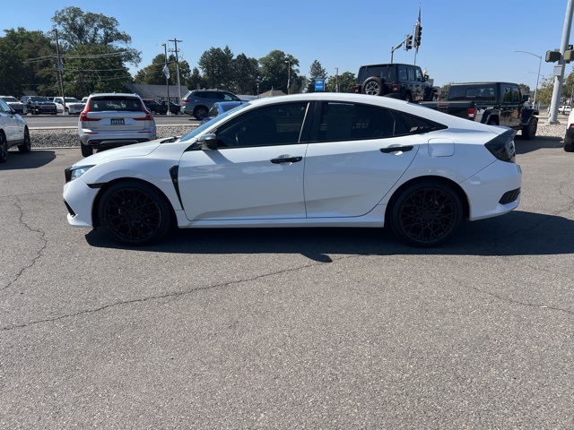 2020 Honda Civic Touring photo 4