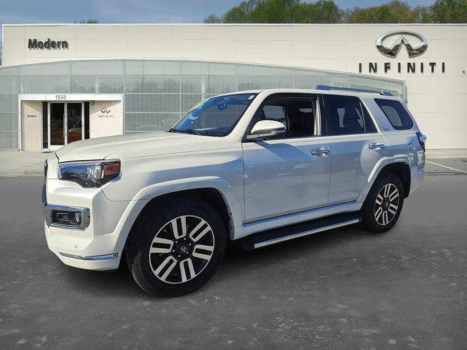 2018 Toyota 4Runner Limited's photo