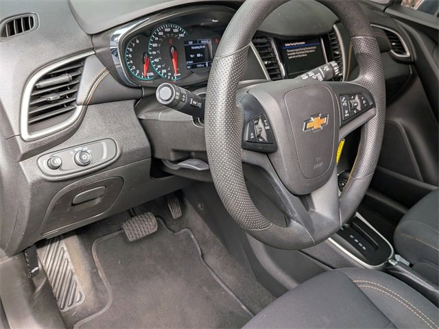2020 Chevrolet Trax LS photo 16