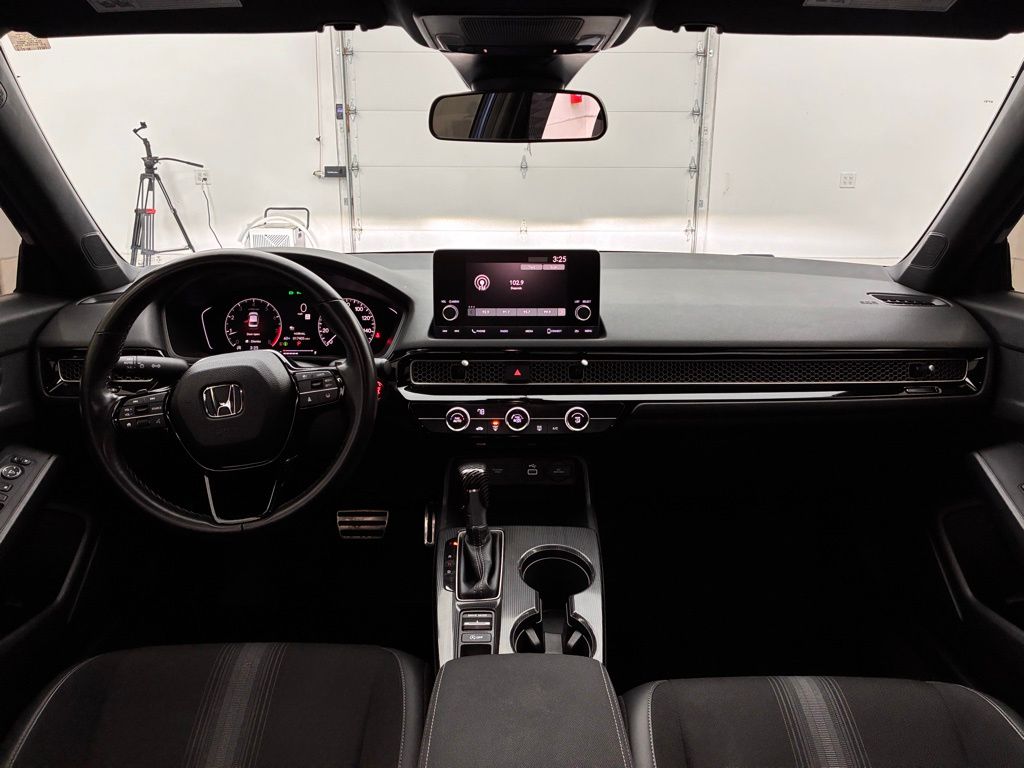2024 Honda Civic Sport photo 2