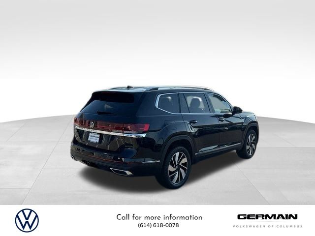 2025 Volkswagen Atlas SEL photo 3