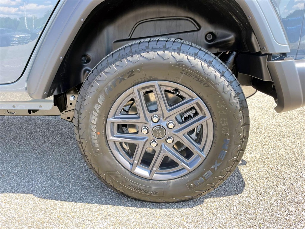 2025 Jeep Wrangler Sport S photo 9