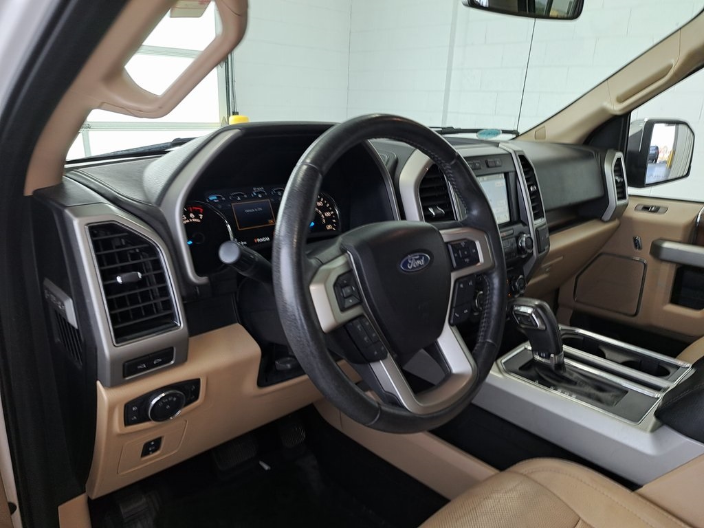 2017 Ford F-150 Lariat photo 8