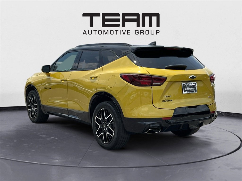 2023 Chevrolet Blazer RS photo 5
