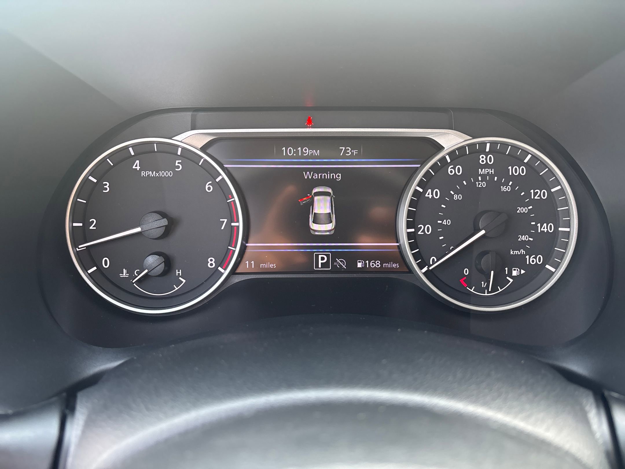 2025 Nissan Sentra SR photo 17