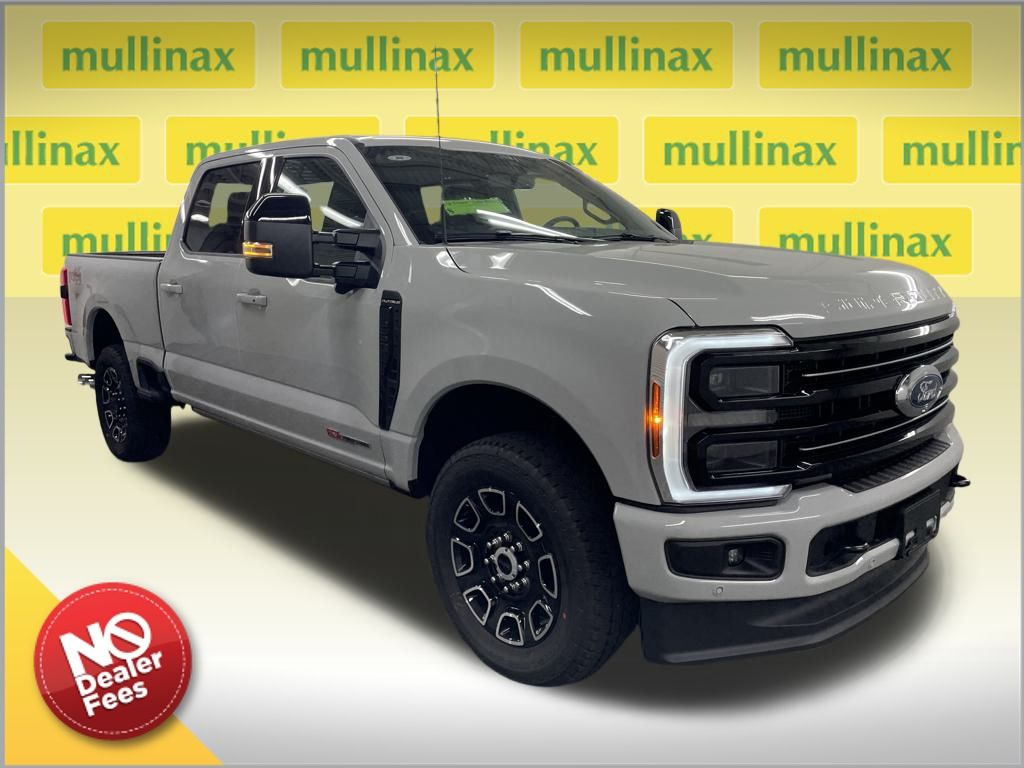 2026 Ford F-250 Super Duty Platinum's photo