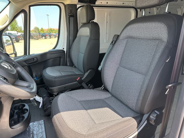 2026 Ram 1500 Tradesman photo 18