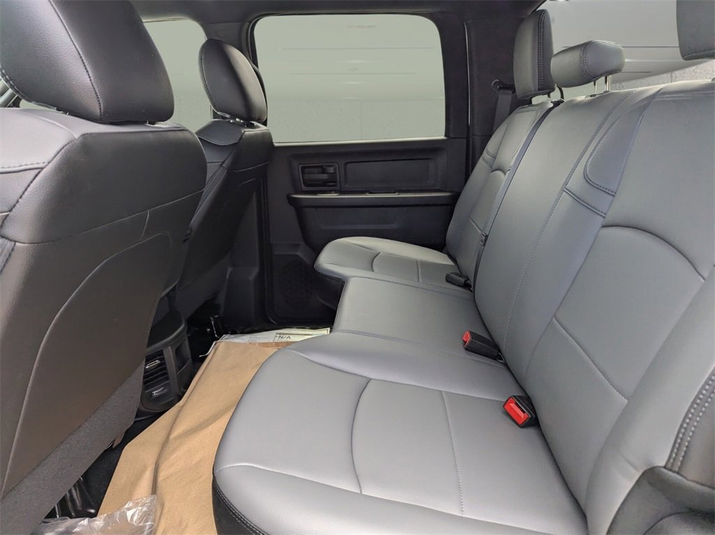 2025 Ram 3500 Tradesman photo 8