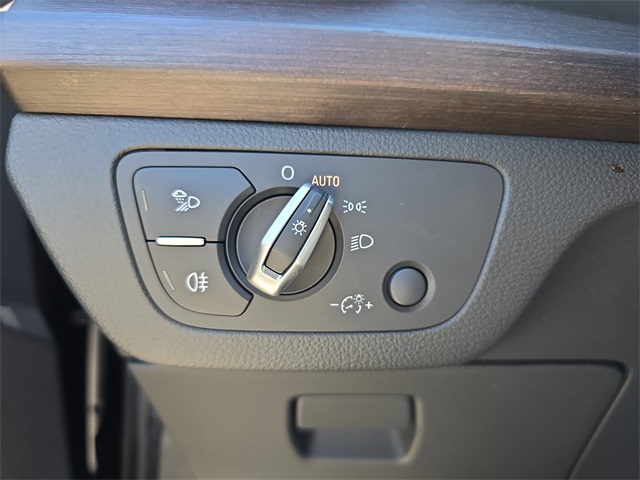 2024 Audi Q5 45 S line Premium Plus photo 25