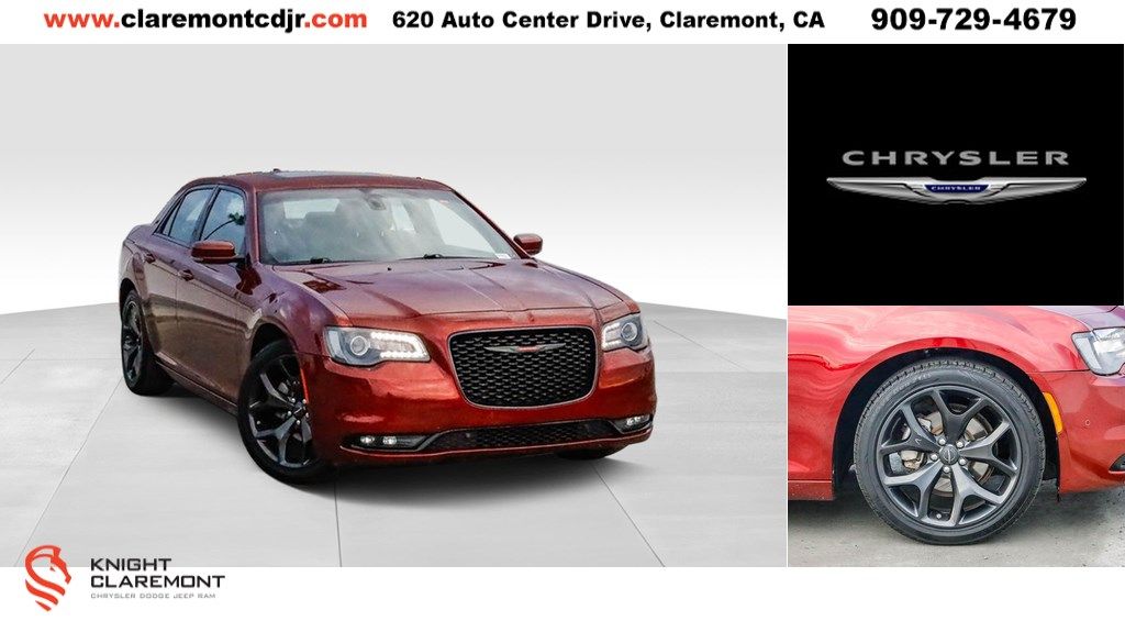 2023 Chrysler 300 S's photo