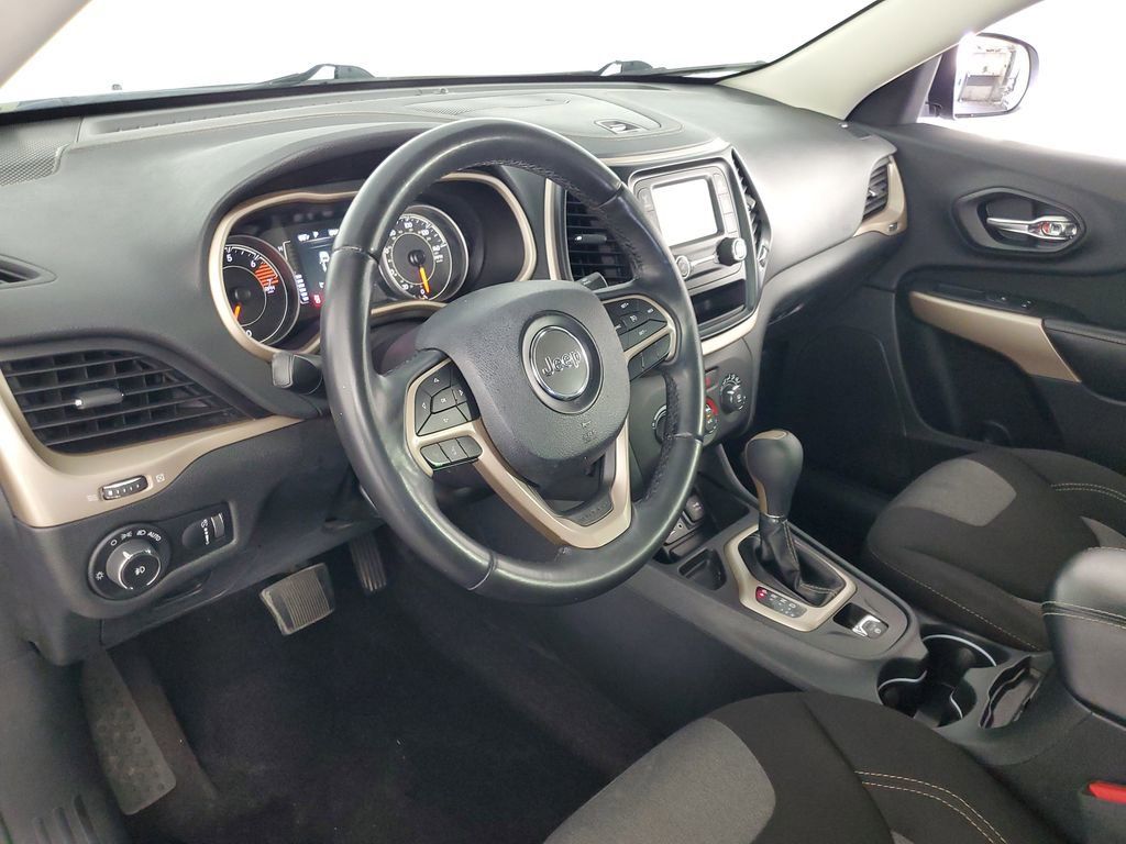 2018 Jeep Cherokee Latitude photo 7