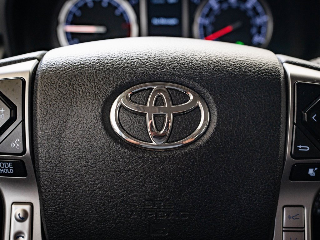 2022 Toyota 4Runner Limited photo 24
