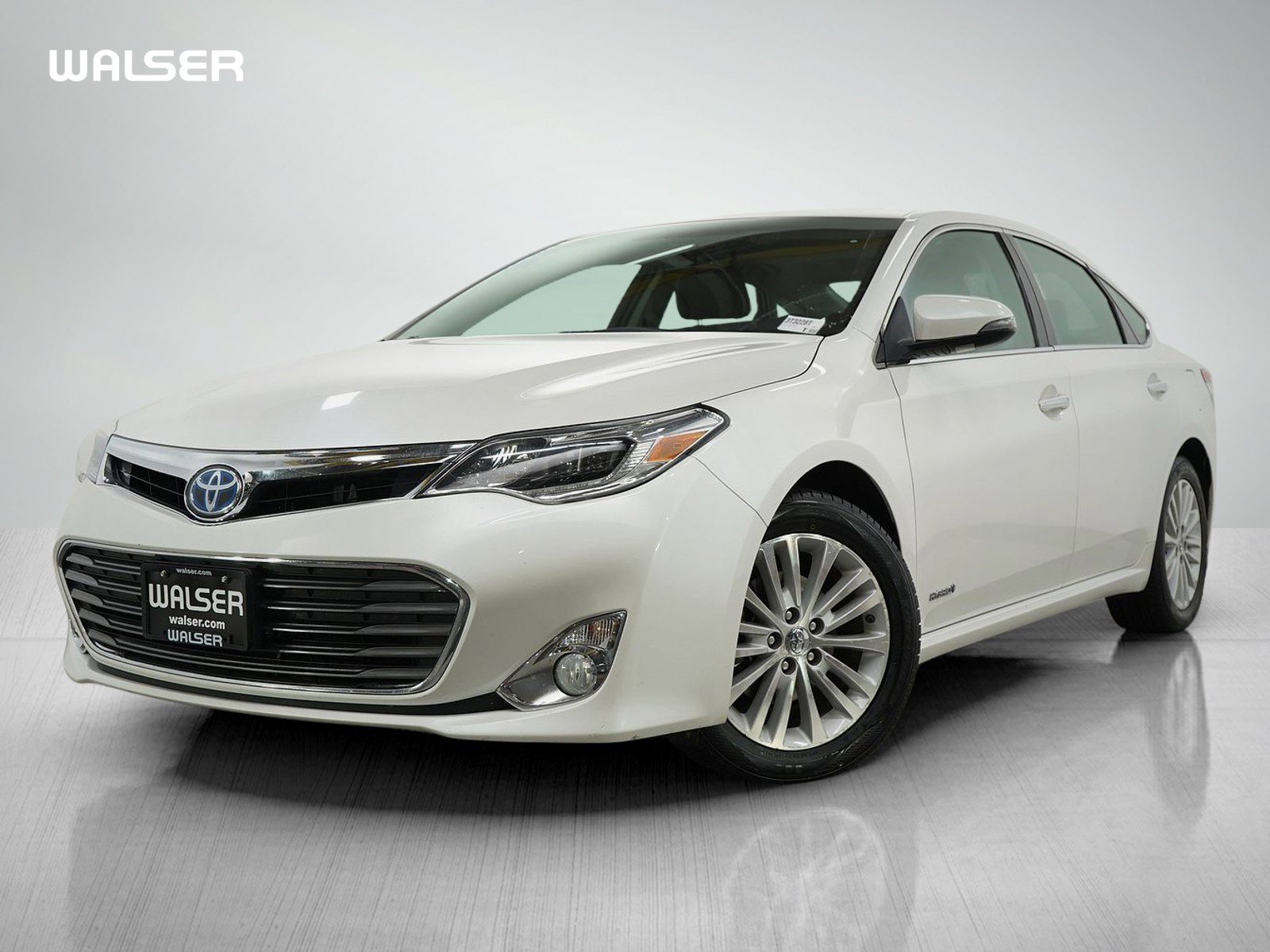 2015 Toyota Avalon Limited Hybrid