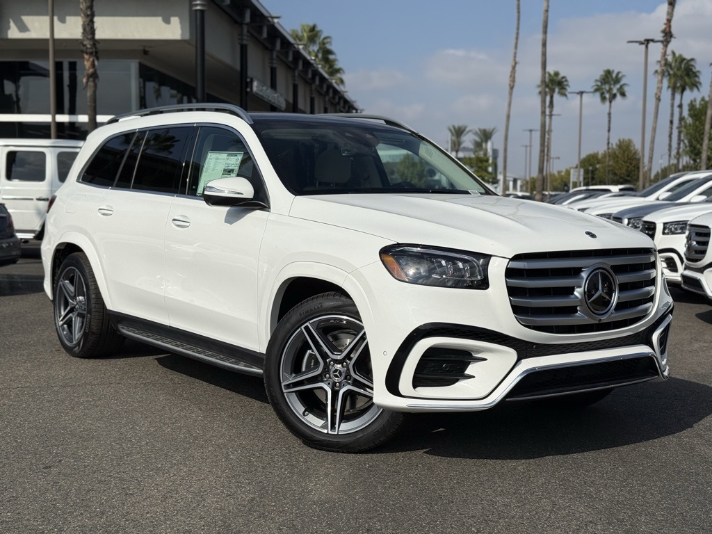 2026 Mercedes-Benz GLS Base's photo