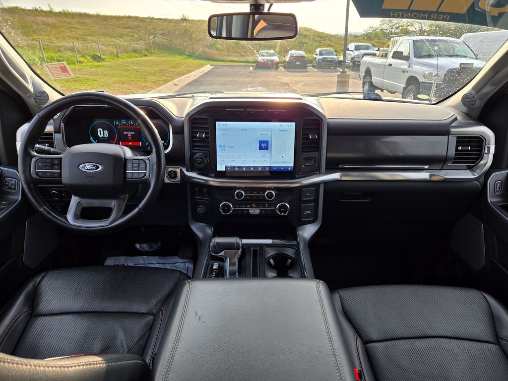 2022 Ford F-150 Lariat photo 14