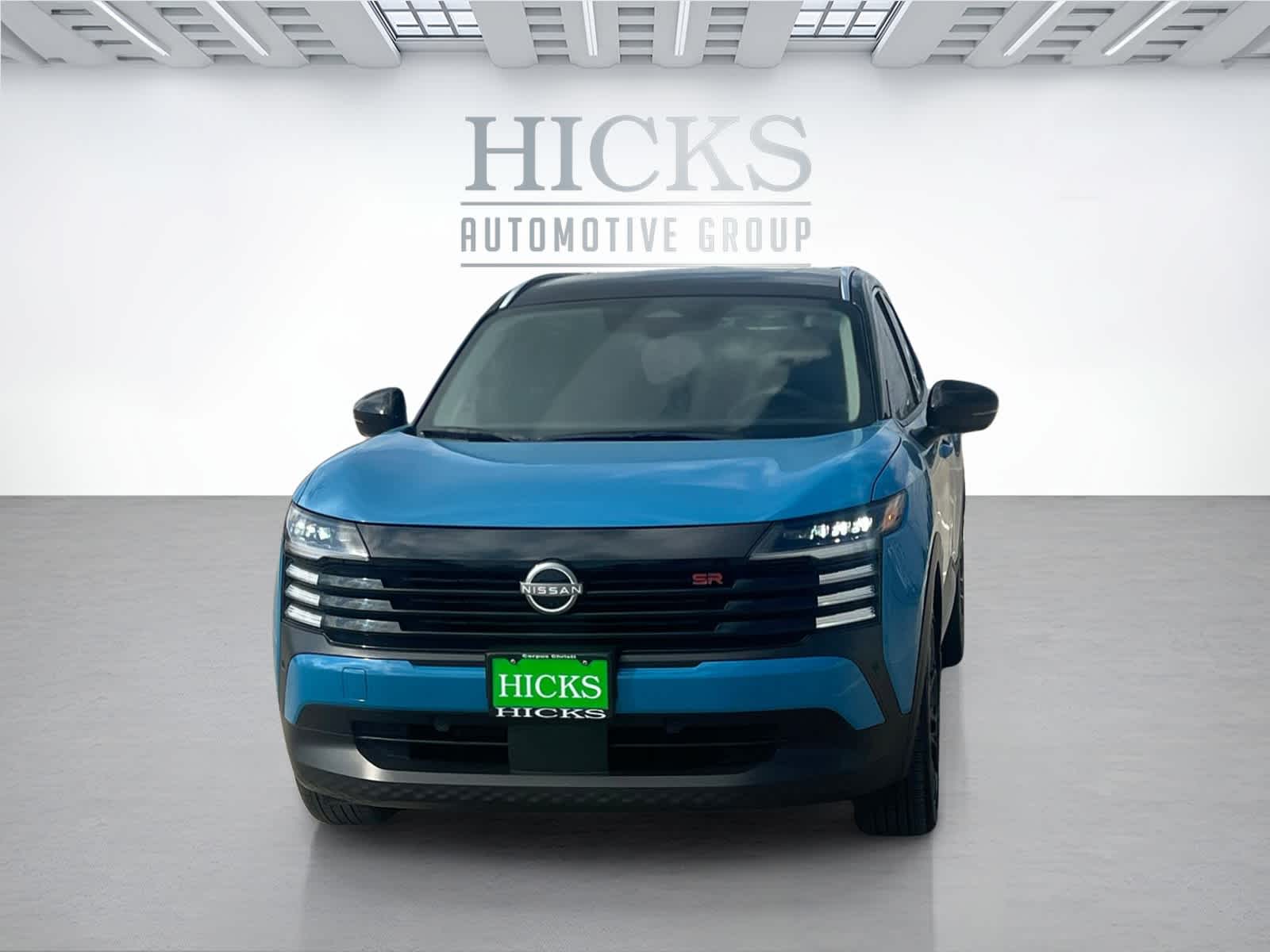 2025 Nissan Kicks SR photo 2