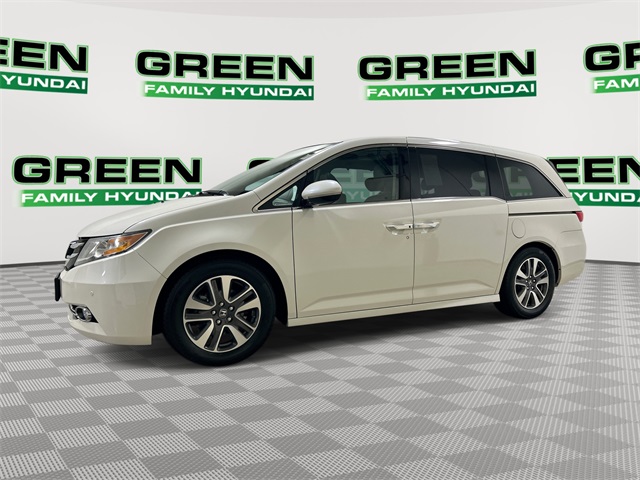2017 Honda Odyssey Touring Elite's photo