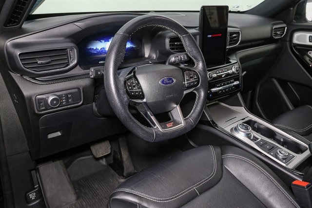 2022 Ford Explorer ST photo 20