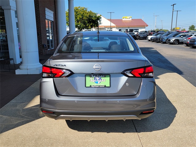2025 Nissan Versa 1.6 S photo 6