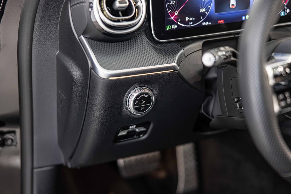 2024 MERCEDES-BENZ C-CLASS - Image 22