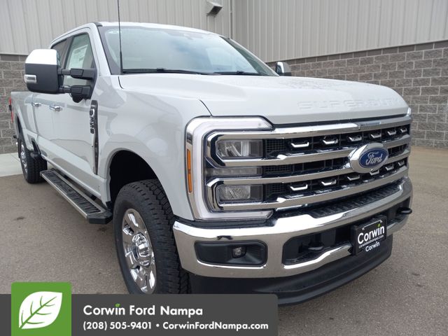 2026 Ford F-350 Super Duty Lariat's photo