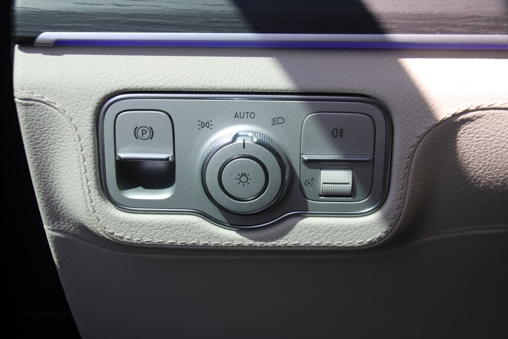 2024 Mercedes Benz GLE 350 4MATIC photo 11