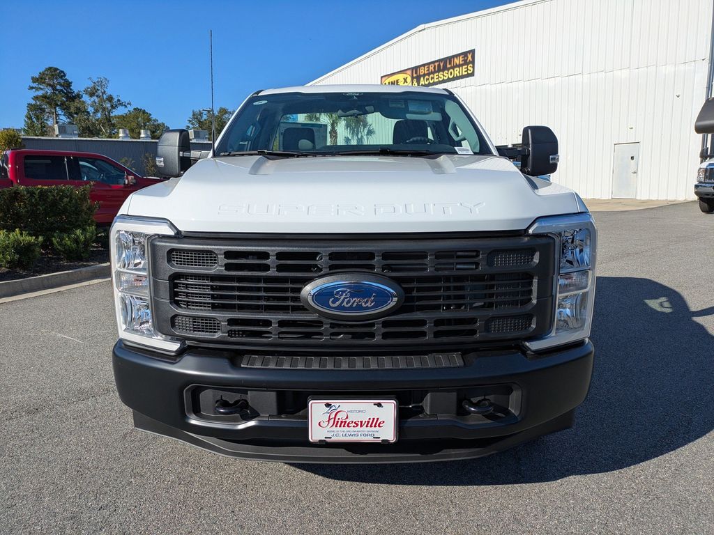 2026 Ford F-250 XL photo 9
