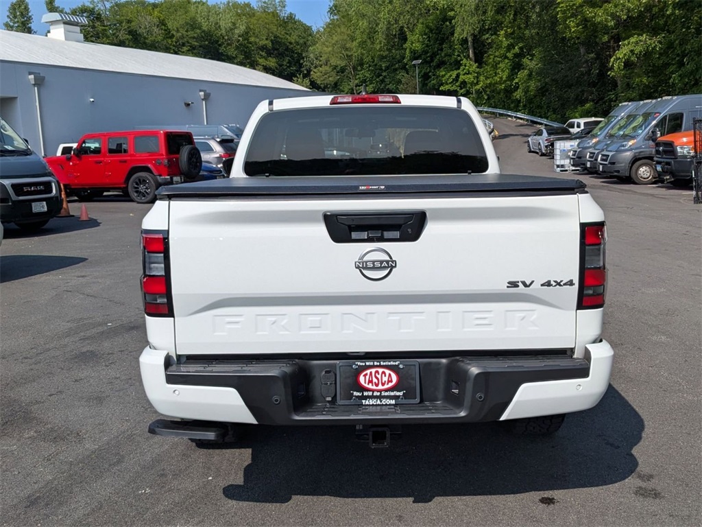 2024 Nissan Frontier SV photo 4
