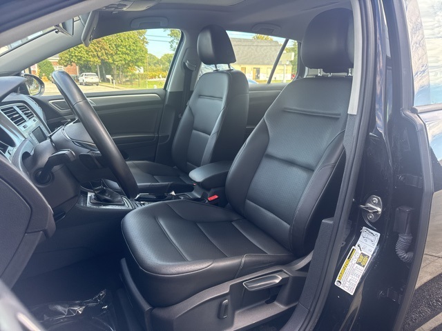 2016 Volkswagen Golf TSI SE photo 8