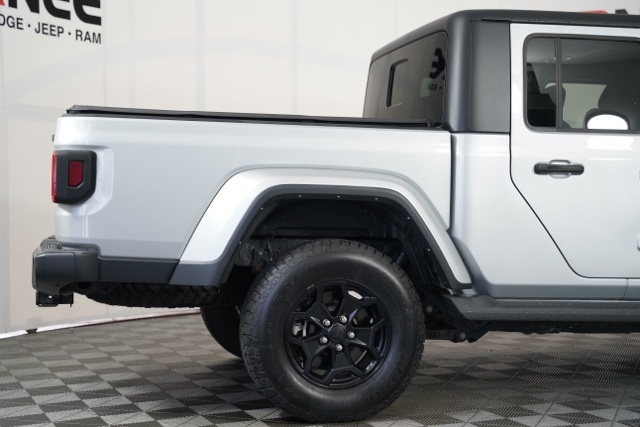 2022 Jeep Gladiator Willys photo 4