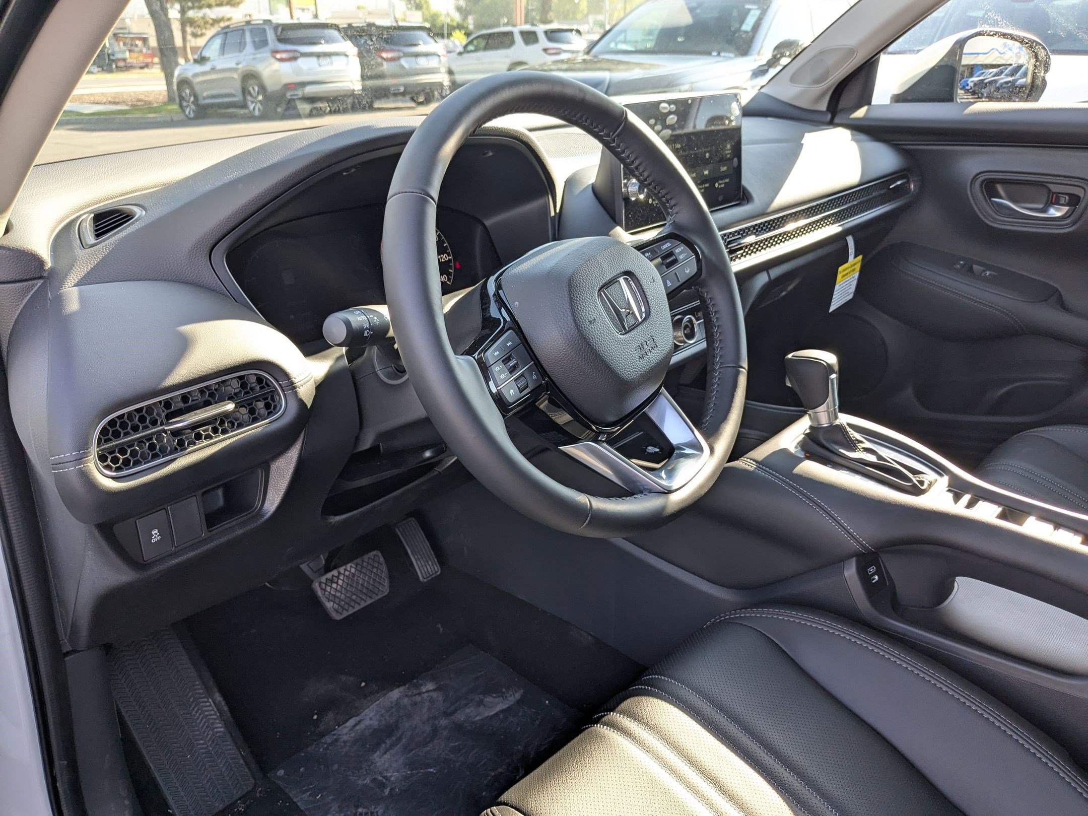 2026 Honda HR-V EX-L photo 8