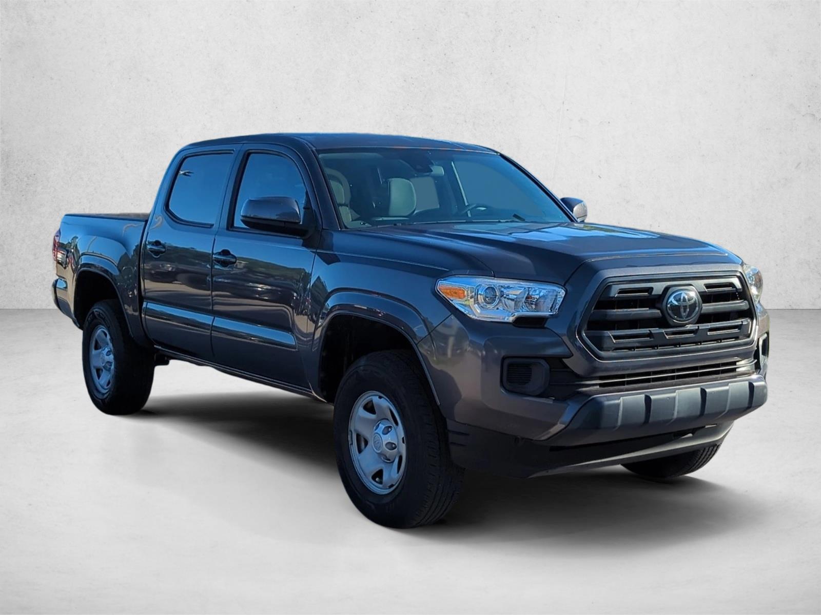 2019 Toyota Tacoma SR Double Cab photo 3