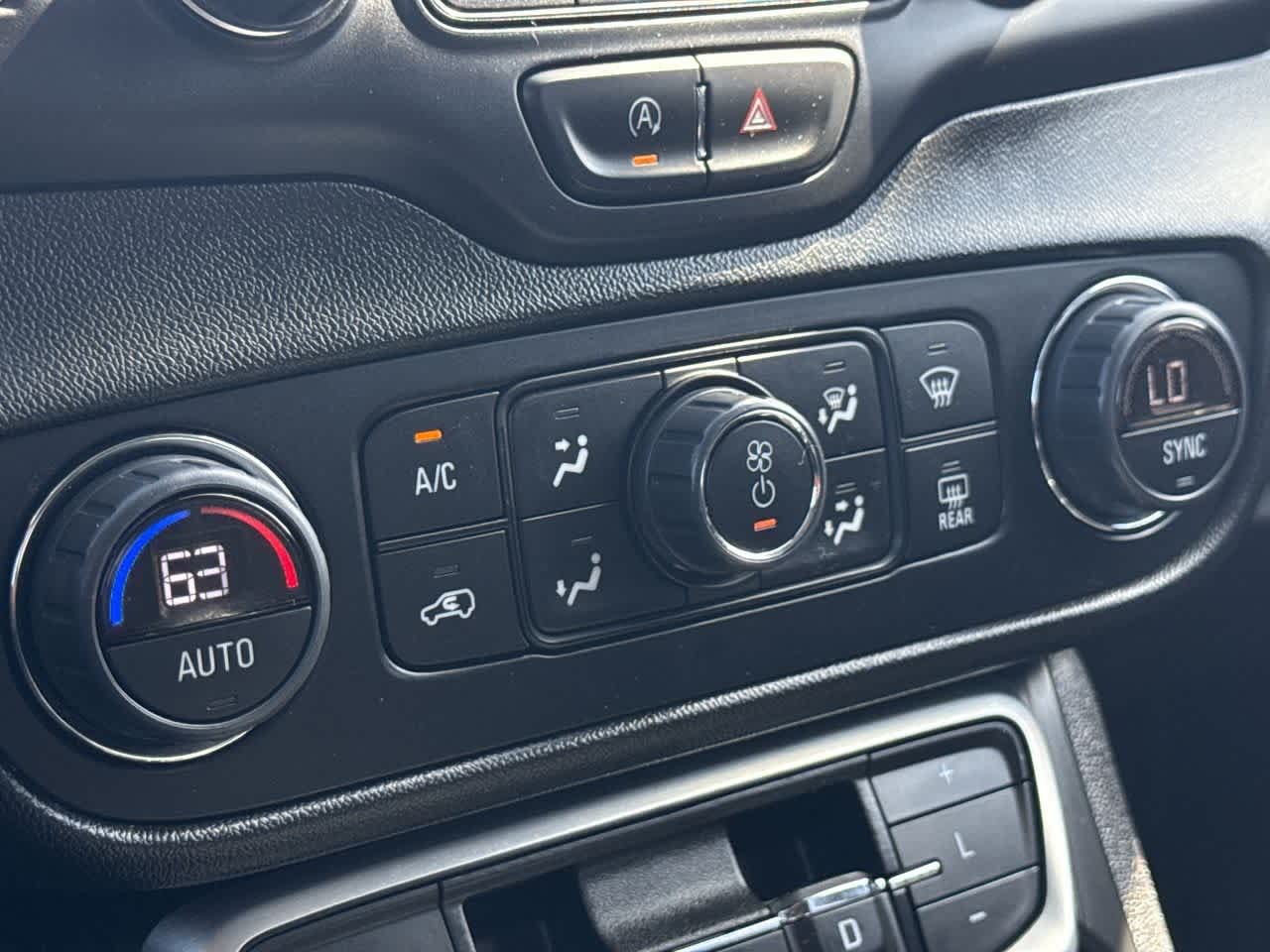 2023 Gmc Terrain SLT photo 18