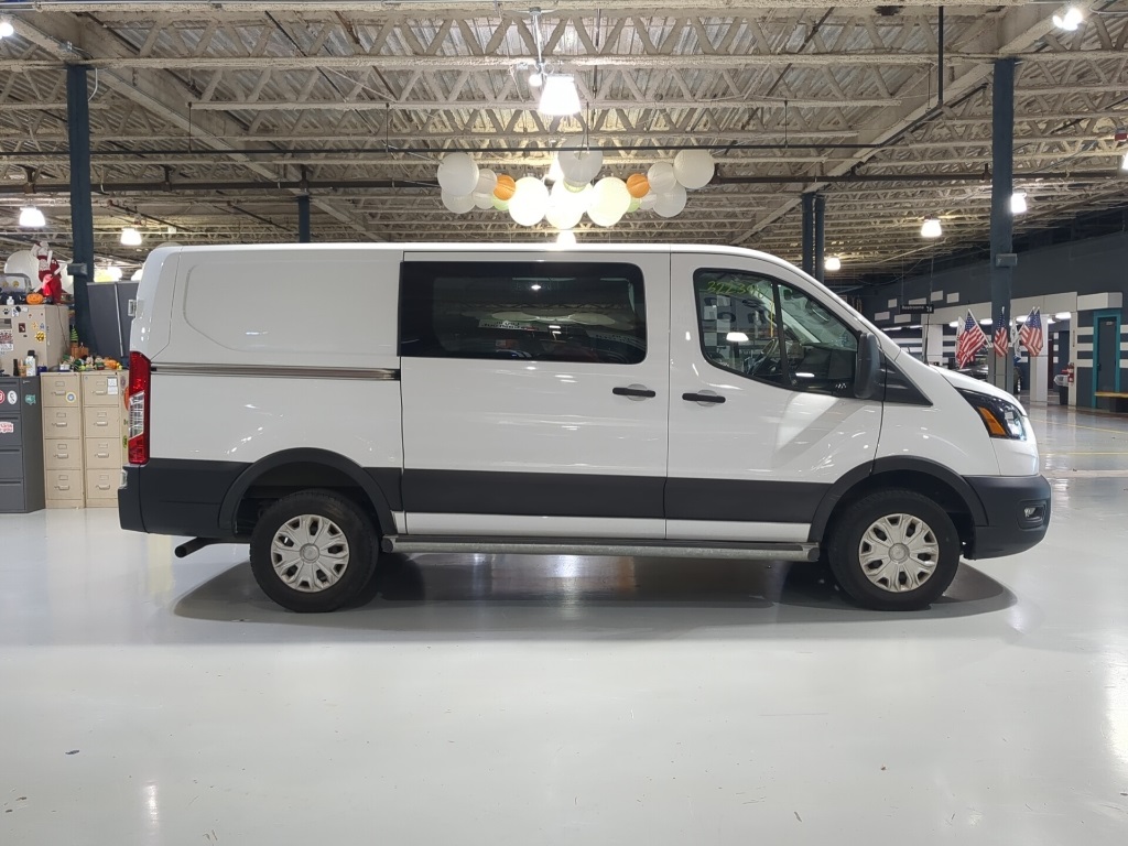 2023 Ford Transit photo 5
