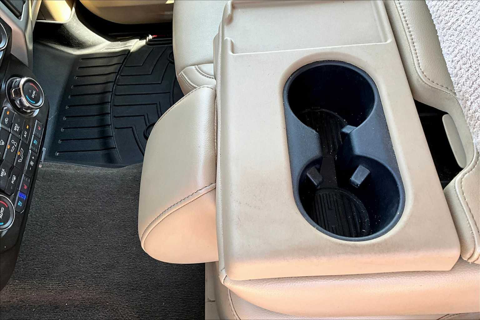 2019 Ford F-150 Lariat photo 14