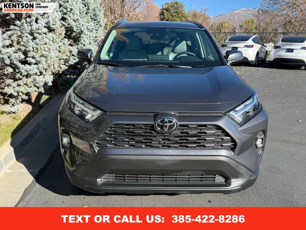 2025 Toyota RAV4 XLE Premium photo 2