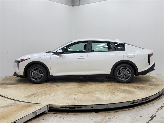 2025 Kia K4 LXS photo 7
