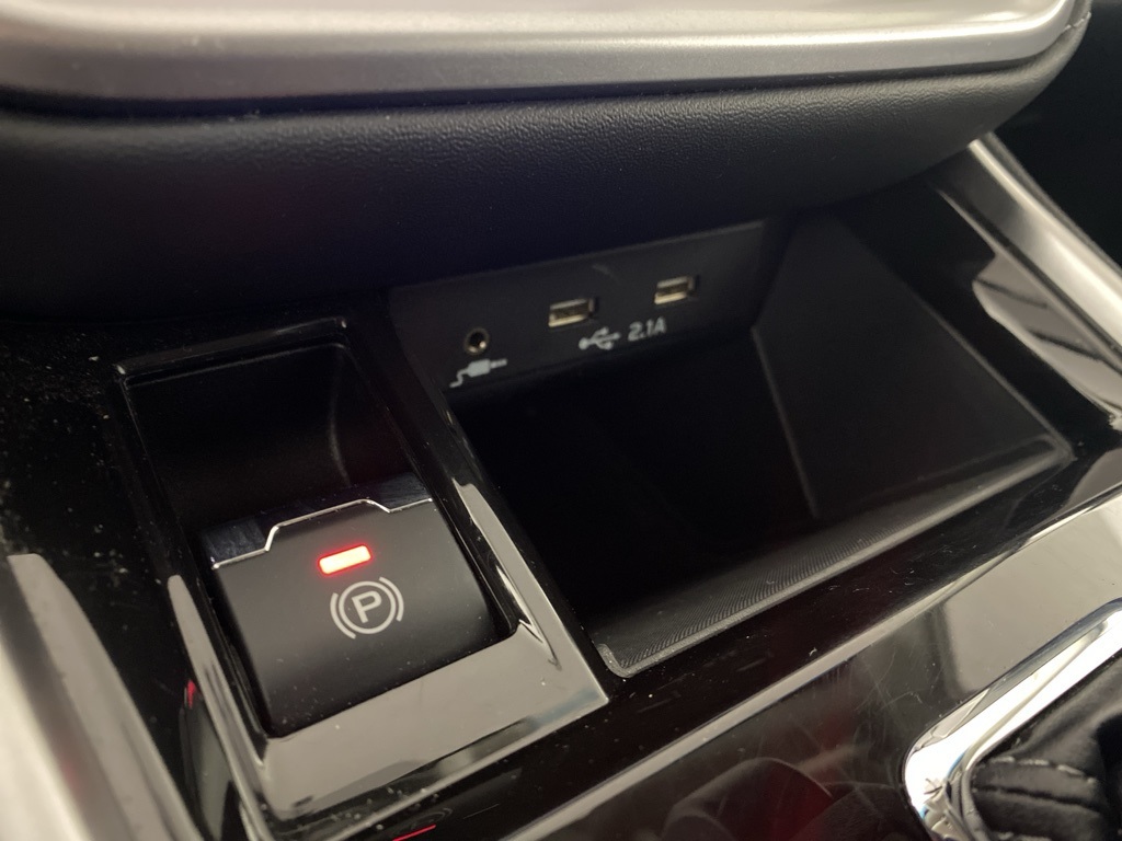 2021 Subaru Outback Premium photo 25